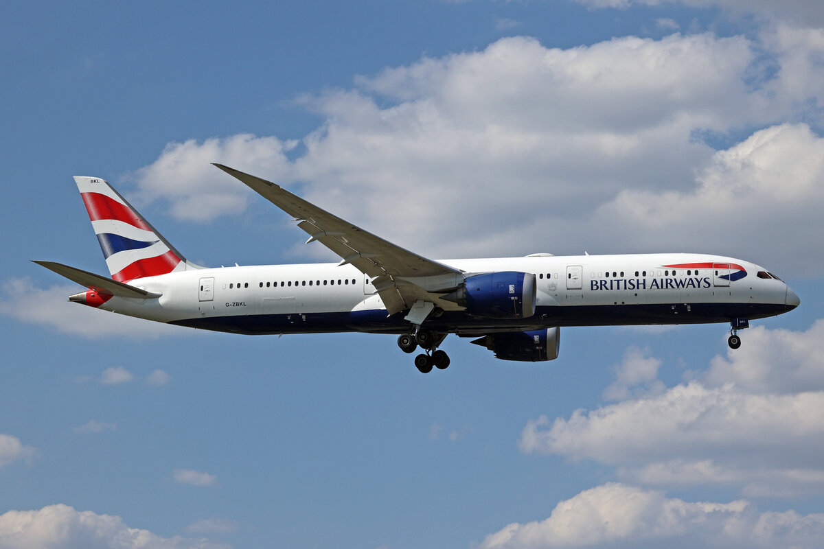 British Airways, G-ZBKL, Boeing B787-9, msn: 38628/451, 07.Juli 2023, LHR London Heathrow, United Kingdom.