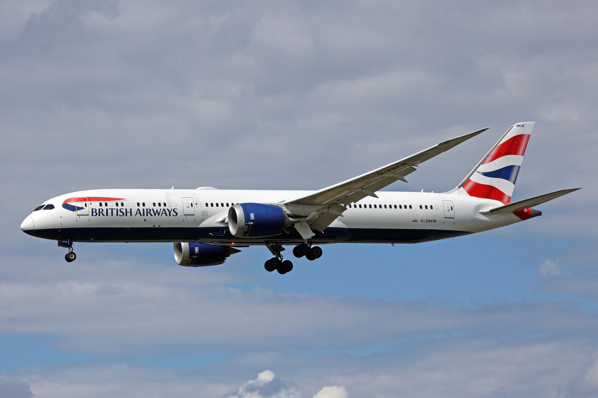 British Airways, G-ZBKM, Boeing B787-9, msn: 38629/461, 05.Juli 2023, LHR London Heathrow, United Kingdom.