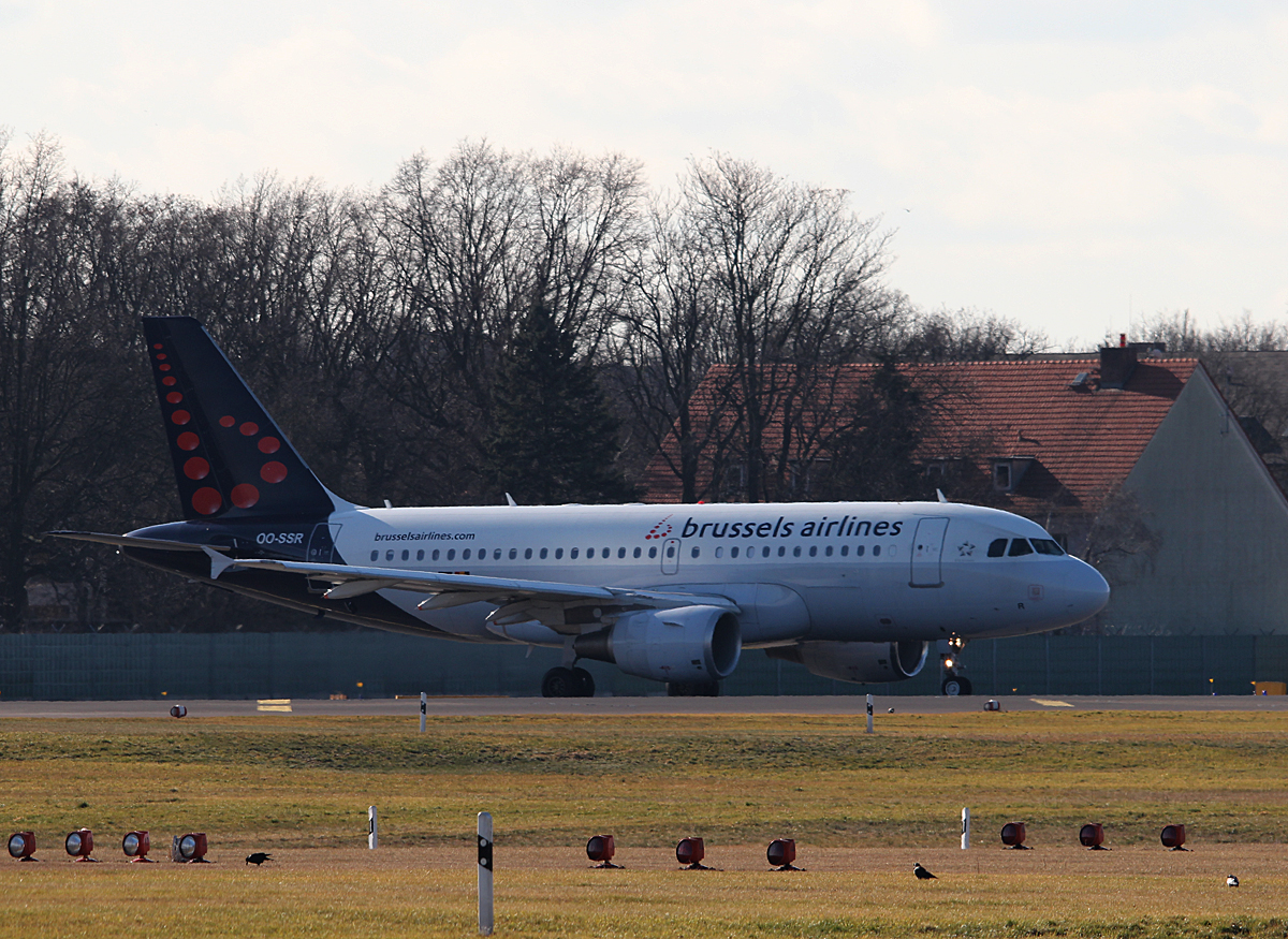 Brussels Airlines A 319-112 OO-SSR kurz vor dem Start in Berlin-Tegel am 13.02.2014