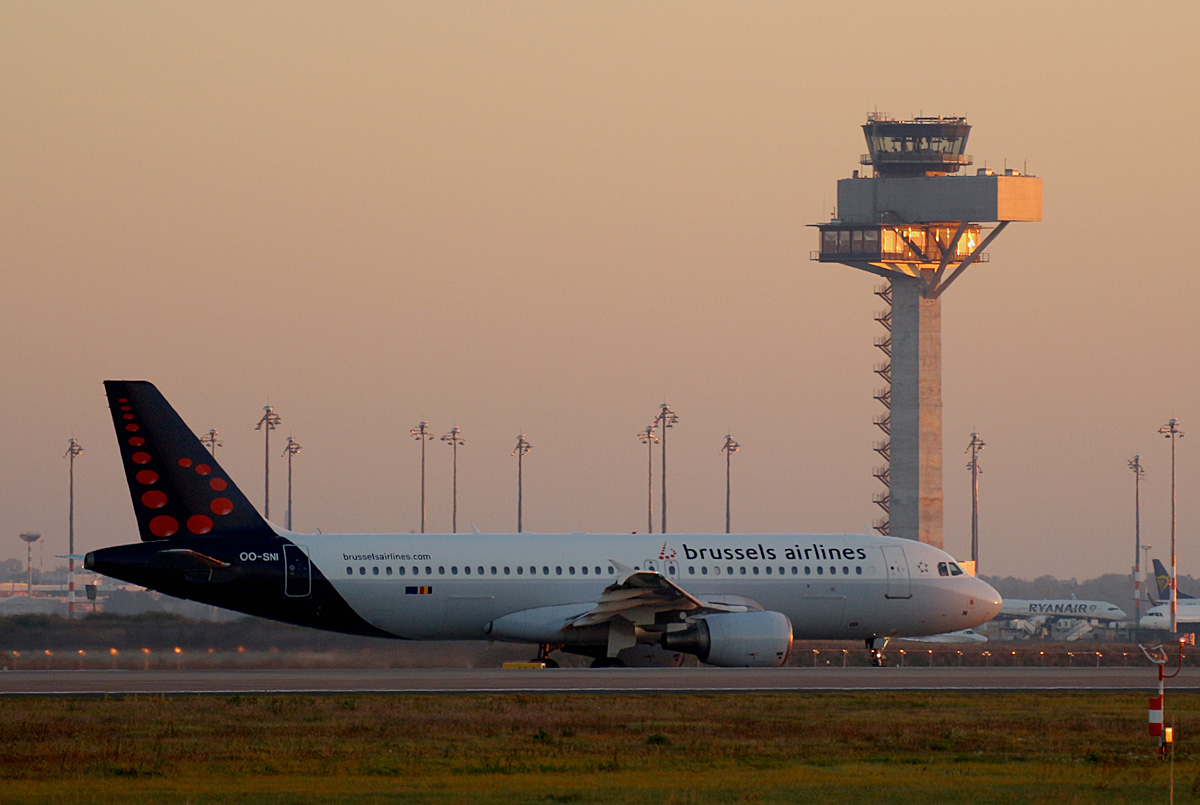 Brussels Airlines, Airbus A 320-214, OO-SNI, BER, 09.10.2021