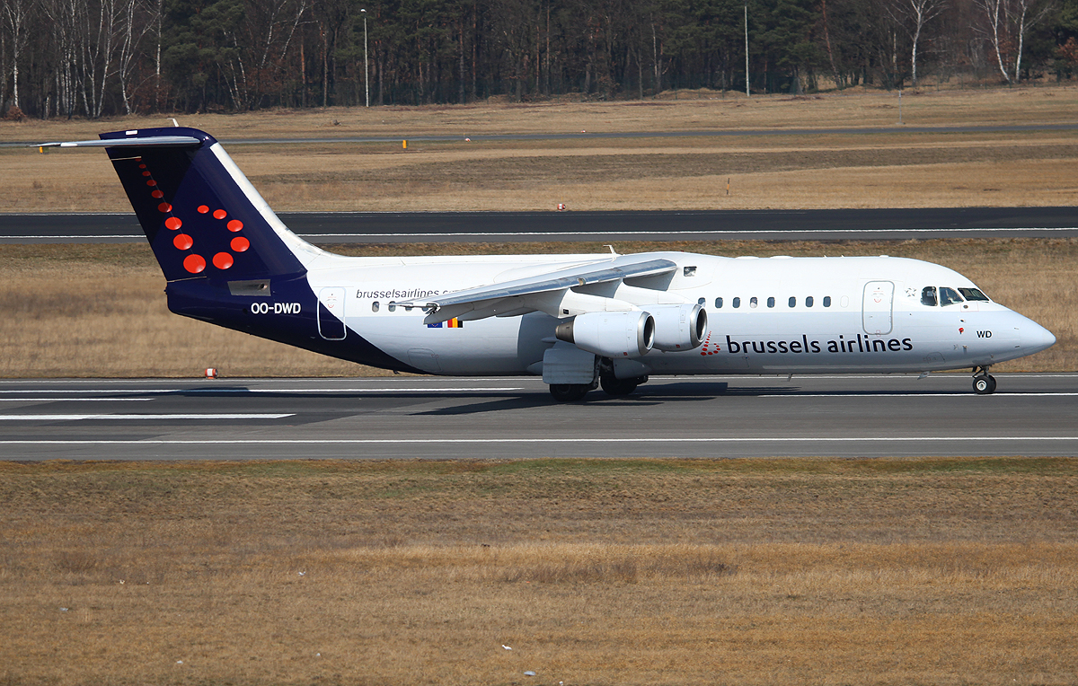 Brussels Airlines Avro Regjet RJ100 OO-DWD beim Start in Berlin-Tegel am 14.04.2013