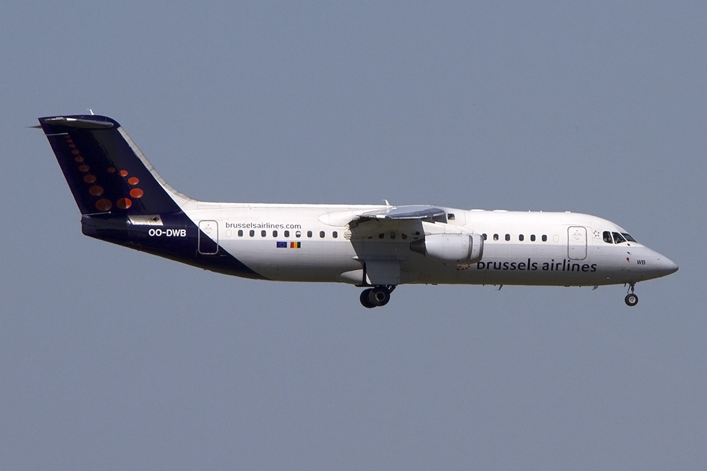 Brussels Airlines, OO-DWB, BAe, ARJ-100, 05.06.2014, TLS, Toulouse, France




