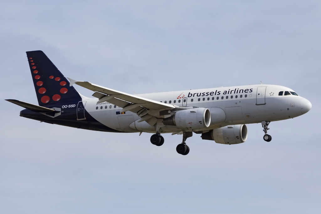 Brussels Airlines, OO-SSD, Airbus, A319-112, 26.09.2015, BCN, Barcelona, Spain



