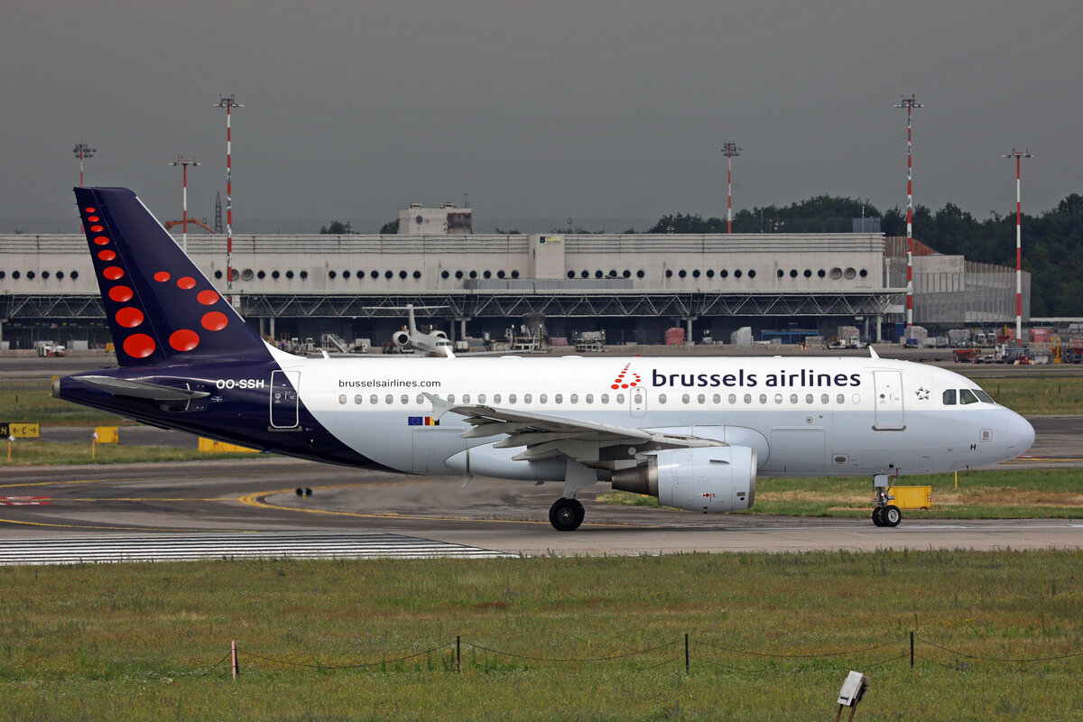 Brussels Airlines, OO-SSH, Airbus A319-112, msn: 2925, 12.Juli 2023, MXP Milano Malpensa, Italy.