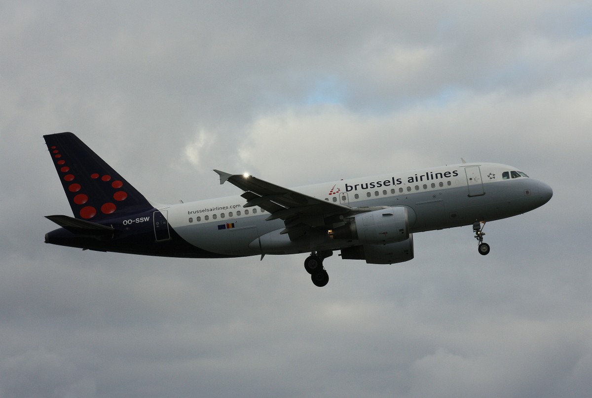 Brussels Airlines,OO-SSW,(c/n 3255),Airbus A319-111,16.06.2015,HAM-EDDH,Hamburg,Germany