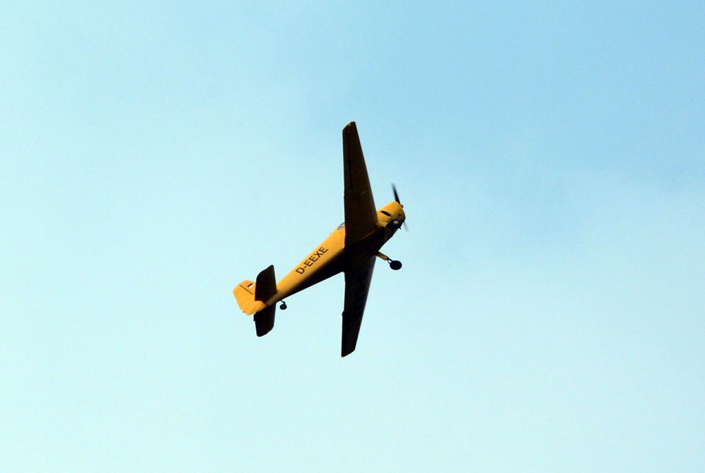 Bücker 181 Bestmann bei der Flugvorführung am Flugplatz Wershofen - 07.09.2014