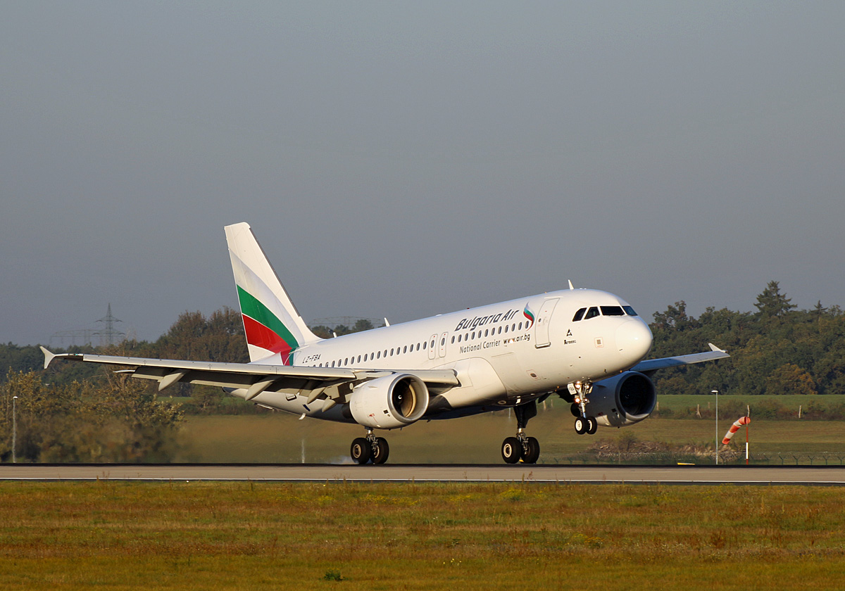 Bulgaria Air, Airbus A 319-112, LZ-FBA, BER, 09.10.2021