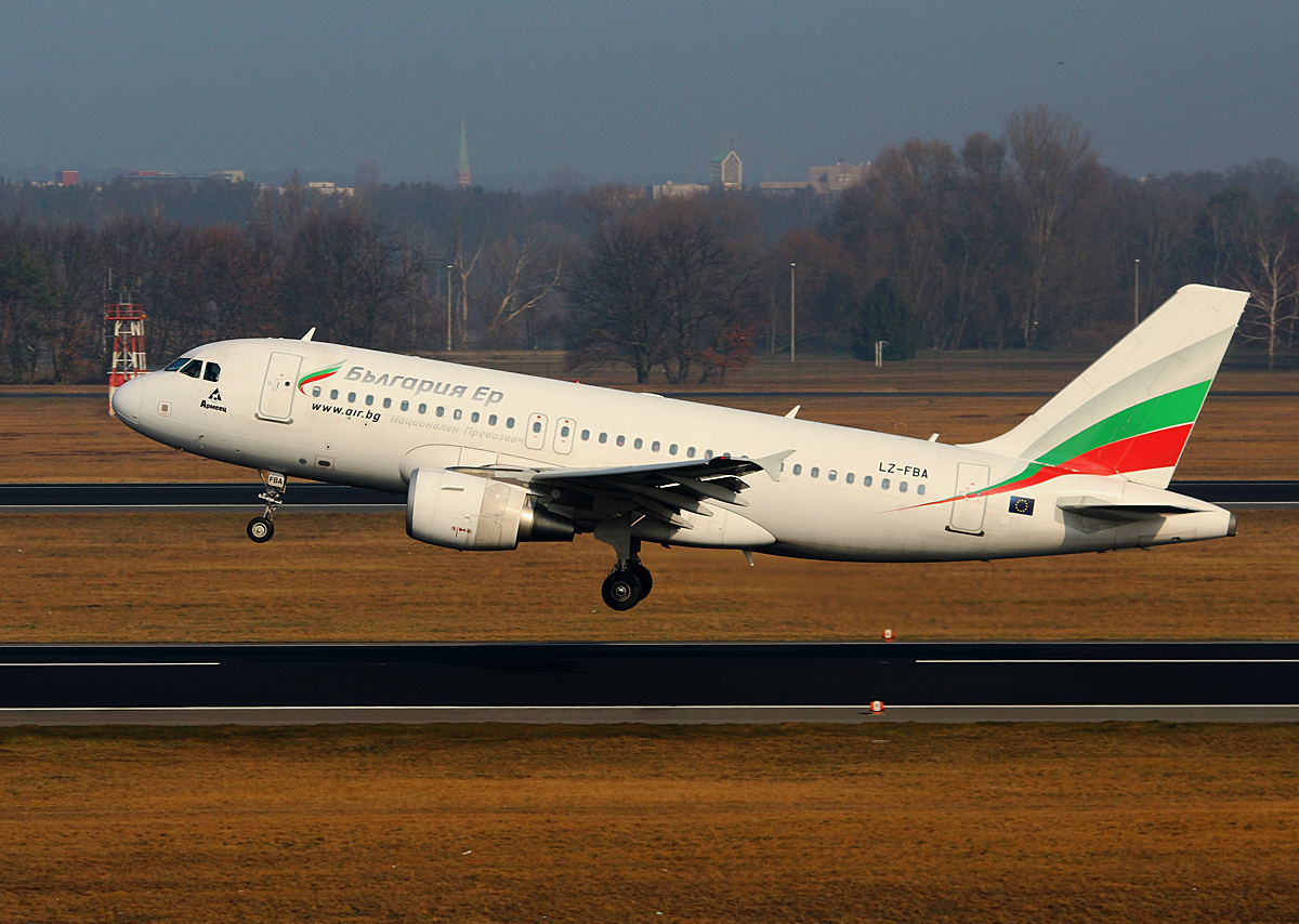 Bulgaria Air, Airbus A 319-112, LZ-FBA, TXL, 08.03.2016