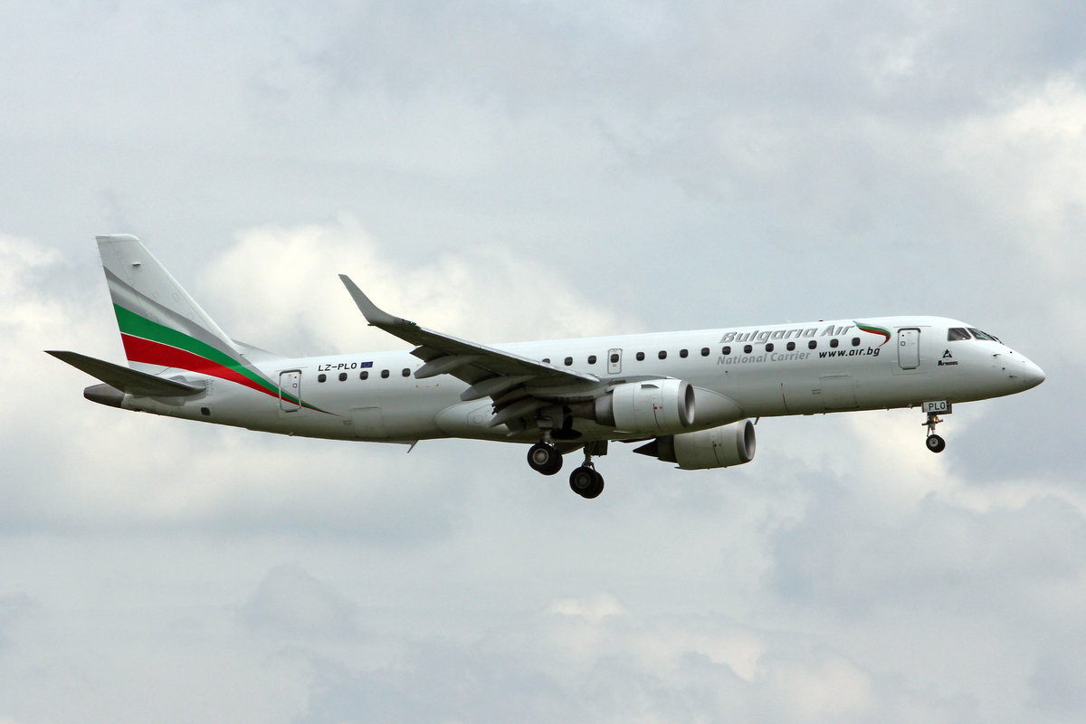 Bulgaria Air, LZ-PLO, Embraer Emb-190LR, msn: 19000584, 15.Juni 2018, ZRH Zürich, Switzerland.