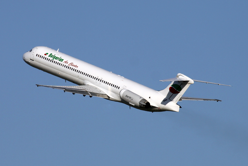 Bulgarian Air Charter MD-82 LZ-LDU nach dem Takeoff auf 23L in DUS / EDDL / Düsseldorf am 20.08.2014