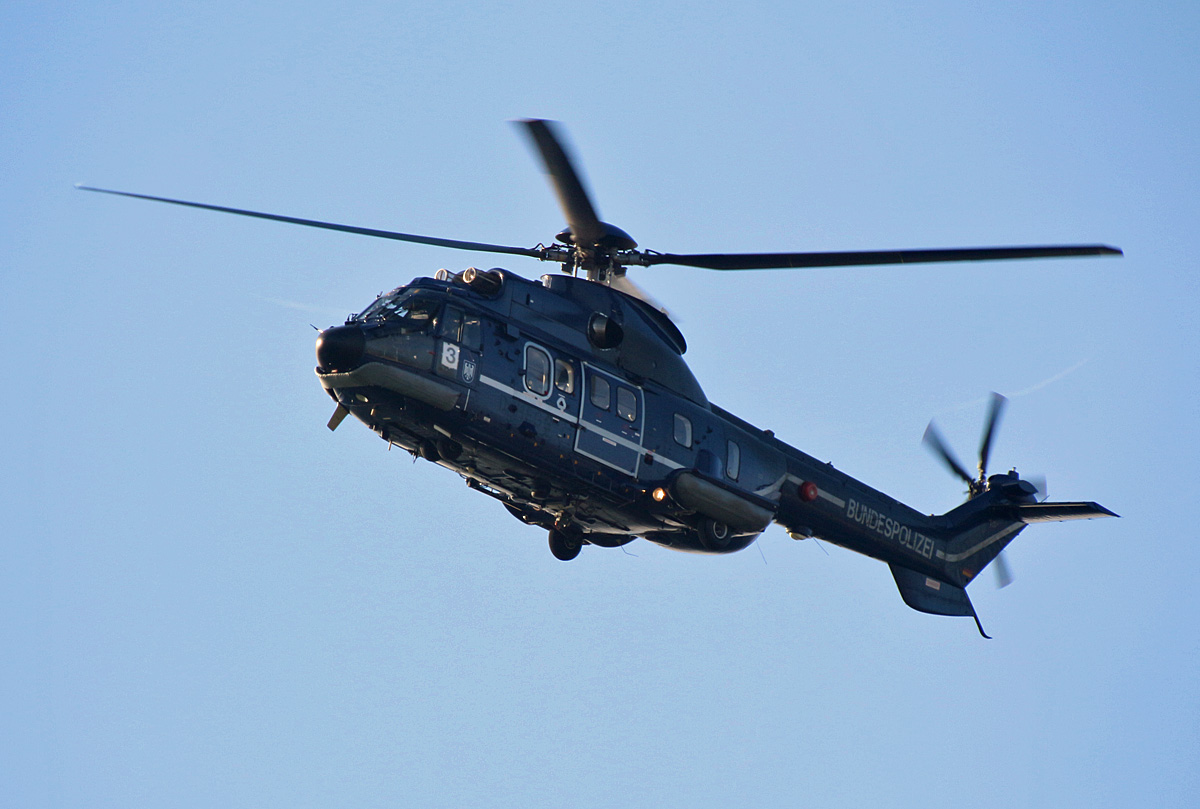 Bundespolizei, AS-332-L1 Super Puma, D-HEGG, TXL, 07.11.2020