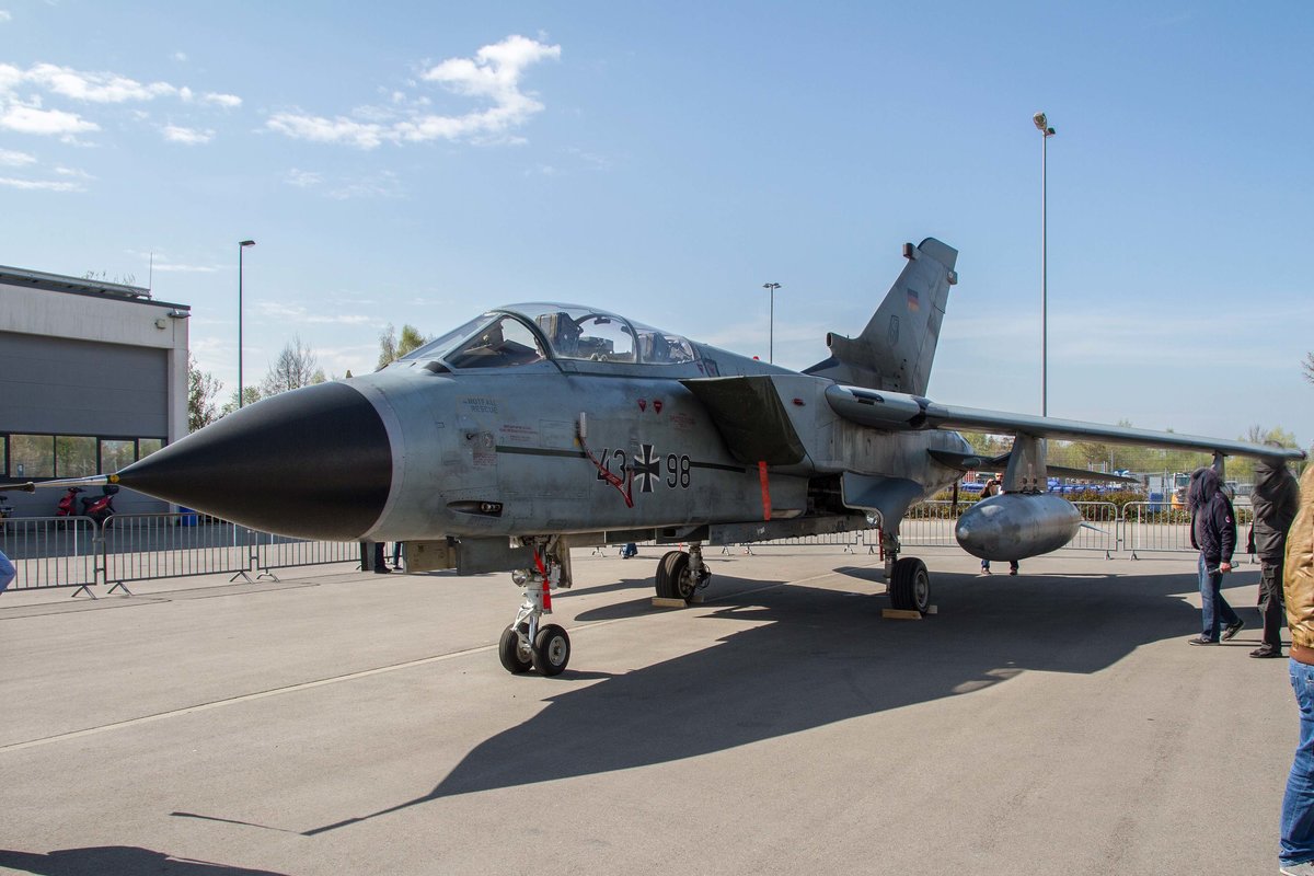 Bundeswehr-Luftwaffe (TLG-33), 43+98, Panavia Aircraft, Tornado  IDS Mk-88 A, 07.04.2017, Aero '17, Friedrichshafen, Germany