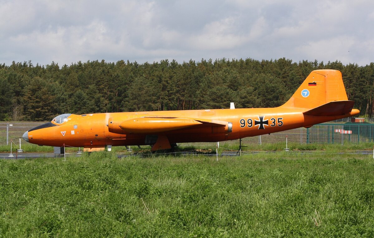 Bundeswehr WTD English Electric BAC Canberra 99+35 | Milit�rhistorisches Museum Flugplatz Berlin-Gatow | Mai 2026