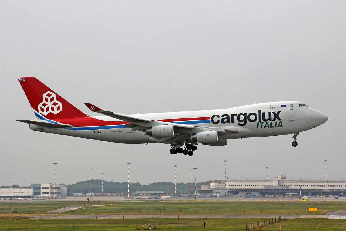 Cargolux Italia, LX-TCV, Boeing 747-4R7F, msn: 30401/1311, 15.Oktober 2018, MXP Milano-Malpensa, Italy.