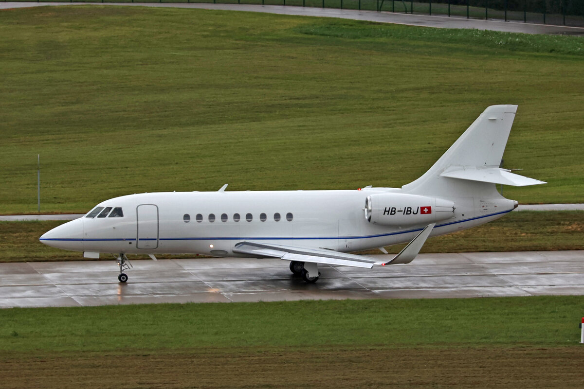 Cat Aviation, HB-IBJ, Dassault Falcon 2000LXS, msn: 340, 14.Oktober 2023, ZRH Zürich, Switzerland.