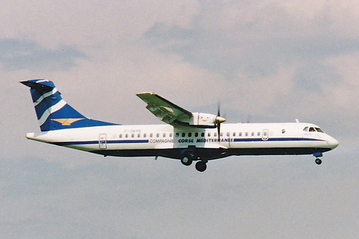 CCM Corse Mediterranée, F-GKPE, ATR 72-202, msn: 192, August 1998, ZRH Zürich, Switzerland. Scan aus der Mottenkiste.