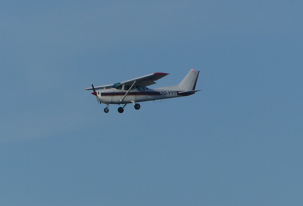 Cessna 172 N Skyhawk, DQ-YYT, Nadi Int. Airport (NAN/NFFN), 8.8.2025
