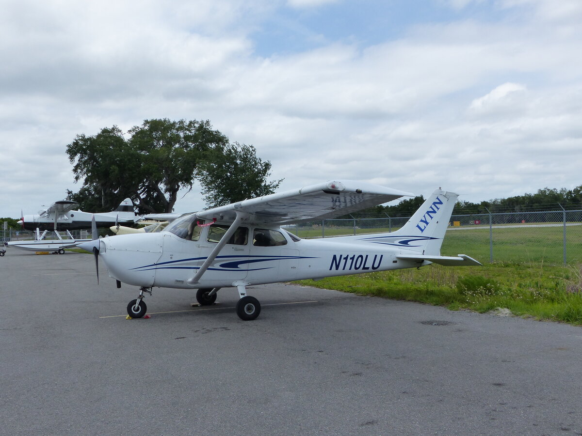 Cessna 172R Skyhawk, N110LU, Winter Haven Gilbert`s Airport (GIF/KGIF), 20.4.2026