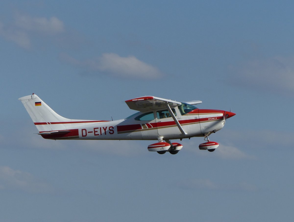 Cessna 182 Skylane, D-EIYS gestartet in Gera (EDAJ) am 21.7.2020