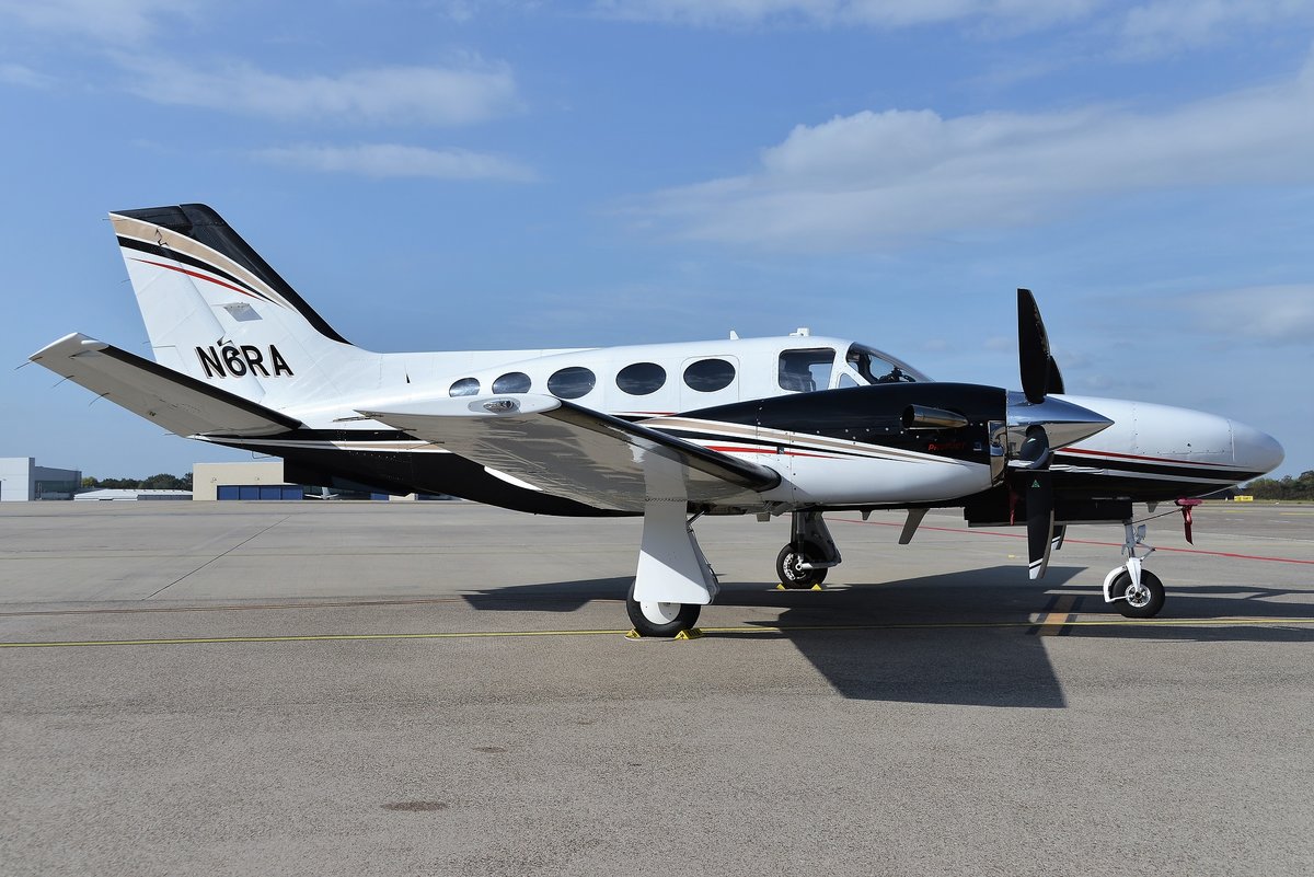 Cessna 425 Corsair - Aircraft Guaranty Corp. - 424-0168 - N6RA - 20.09.2018 - CGN