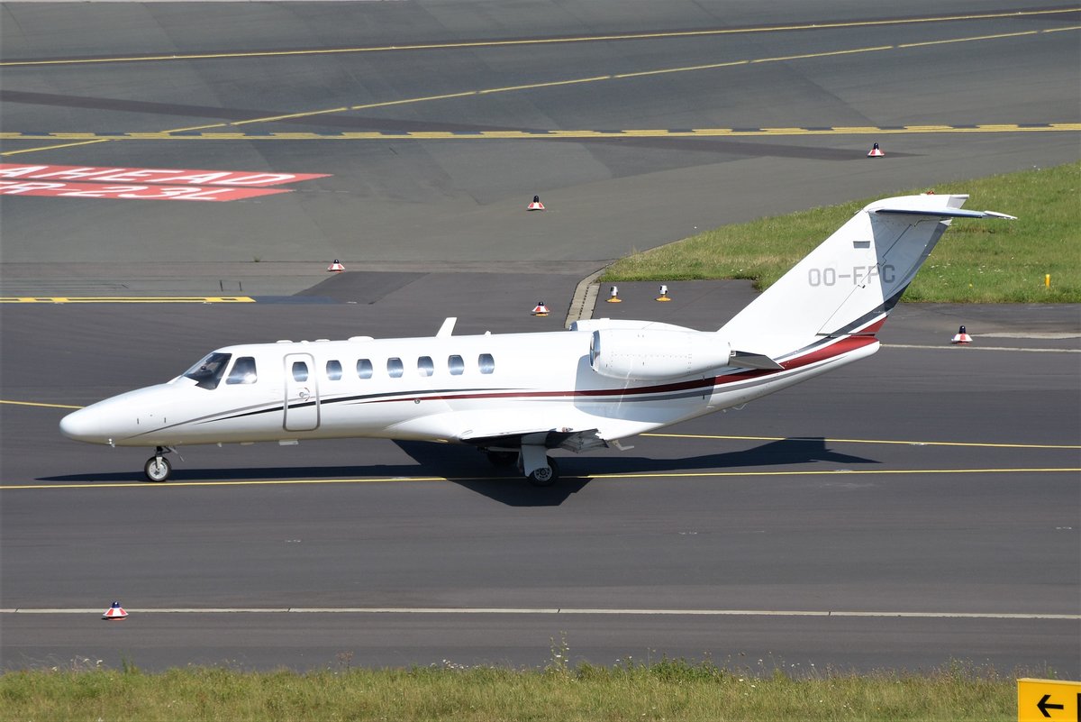 Cessna 525B CitationJet CJ3 - FYG Flying Partners - 525B0158 - OO-FPE - 17.08.2016 - EDDL