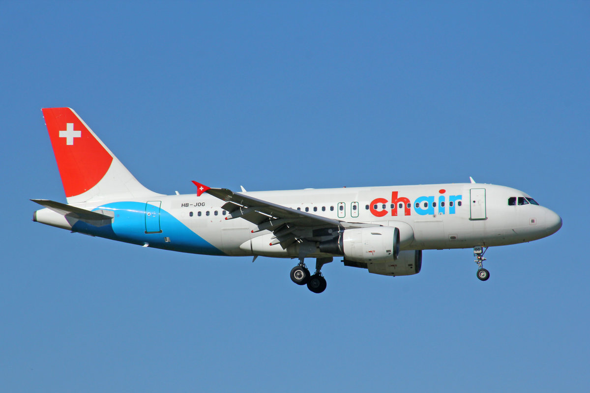 Chair Airlines, HB-JOG, Airbus A319-112, msn: 3818, 27.Juli 2020, ZRH Zürich, Switzerland.