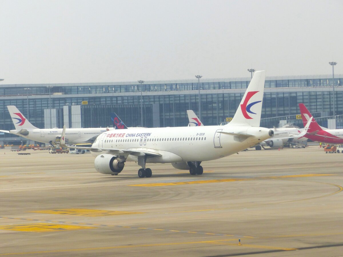 China Eastern, Airbus A 320-251N, B-32C8, Shanghai Pudong Int. Airport (PVG/ZSPD), 6.5.2025
