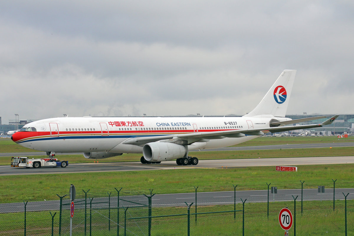 China Eastern Airlines, B-6537, Airbus A330-243, 20.Mai 2017, FRA Frankfurt am Main, Germany.