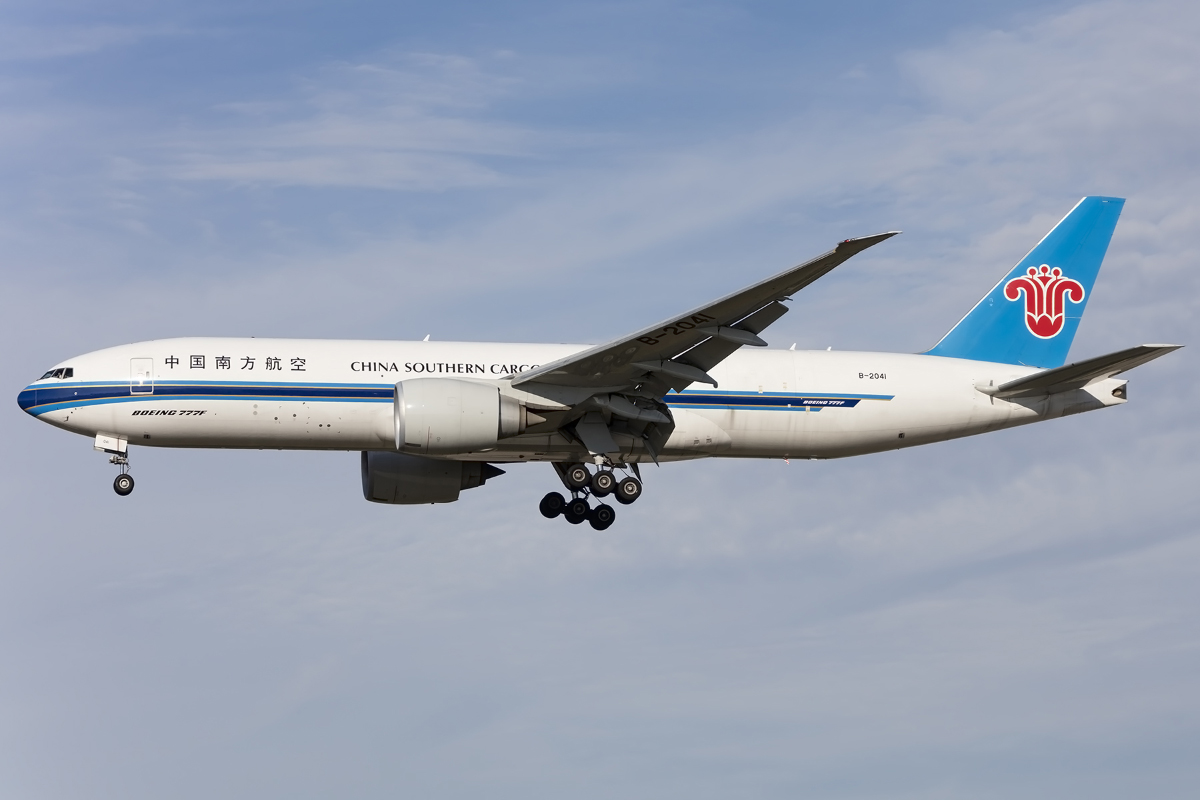 China Southern Cargo, B-2041, Boeing, B777-F1B, 08.11.2015, FRA, Frankfurt, Germany 



