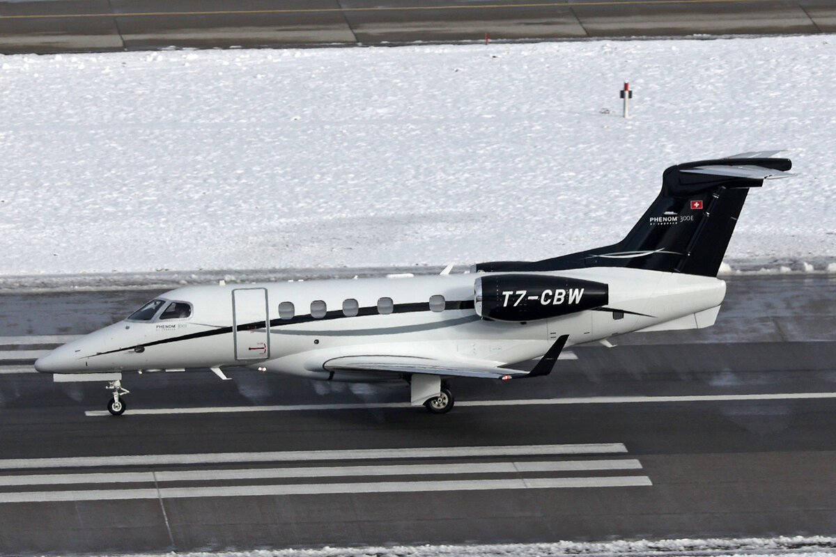 Cinic AG, T7-CBW, Embraer EMB-505 Phenom 300, msn: 50500684, 19.Januar 2024, ZRH Zürich, Switzerland.
