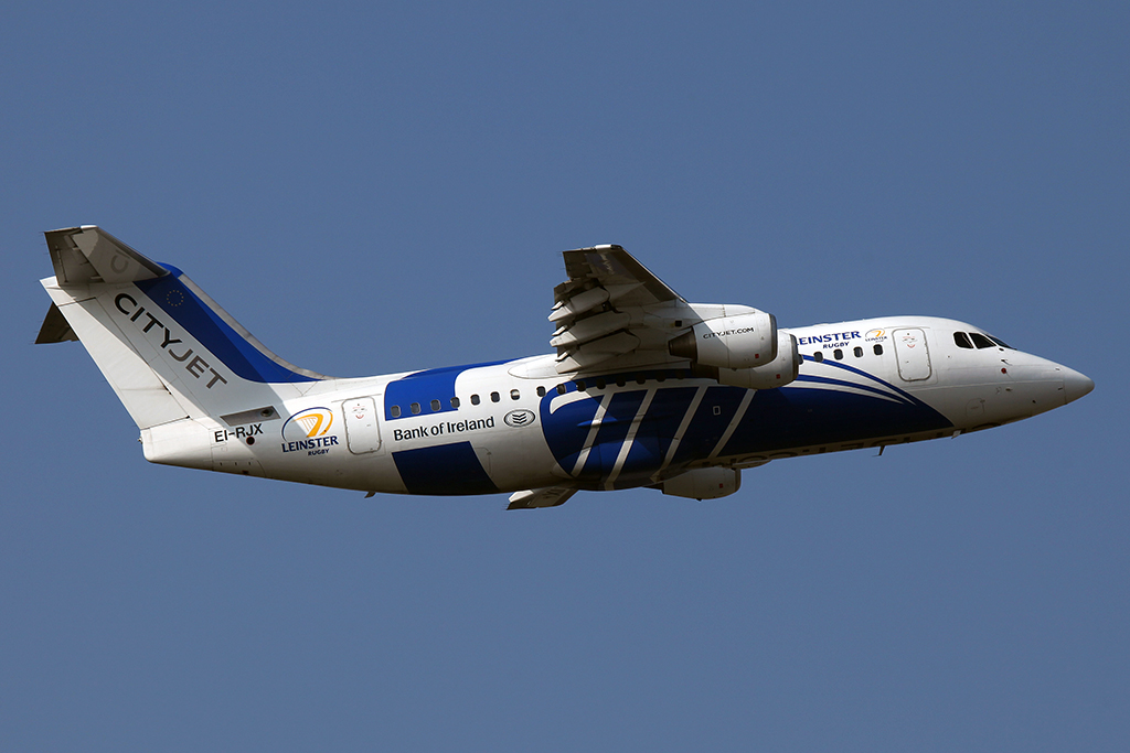 City Jet Avro RJ85 (Reg.: EI-RJX) in Amsterdam am 12.03.2016