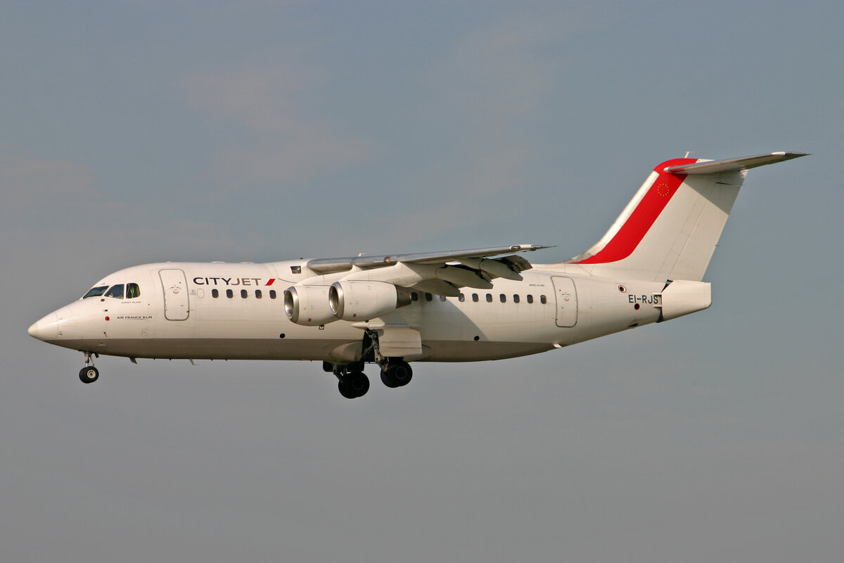 City Jet, EI-RJS, BAe Avro RJ-85, msn: E2365, 09.Juni 2008, ZRH Zürich, Switzerland.