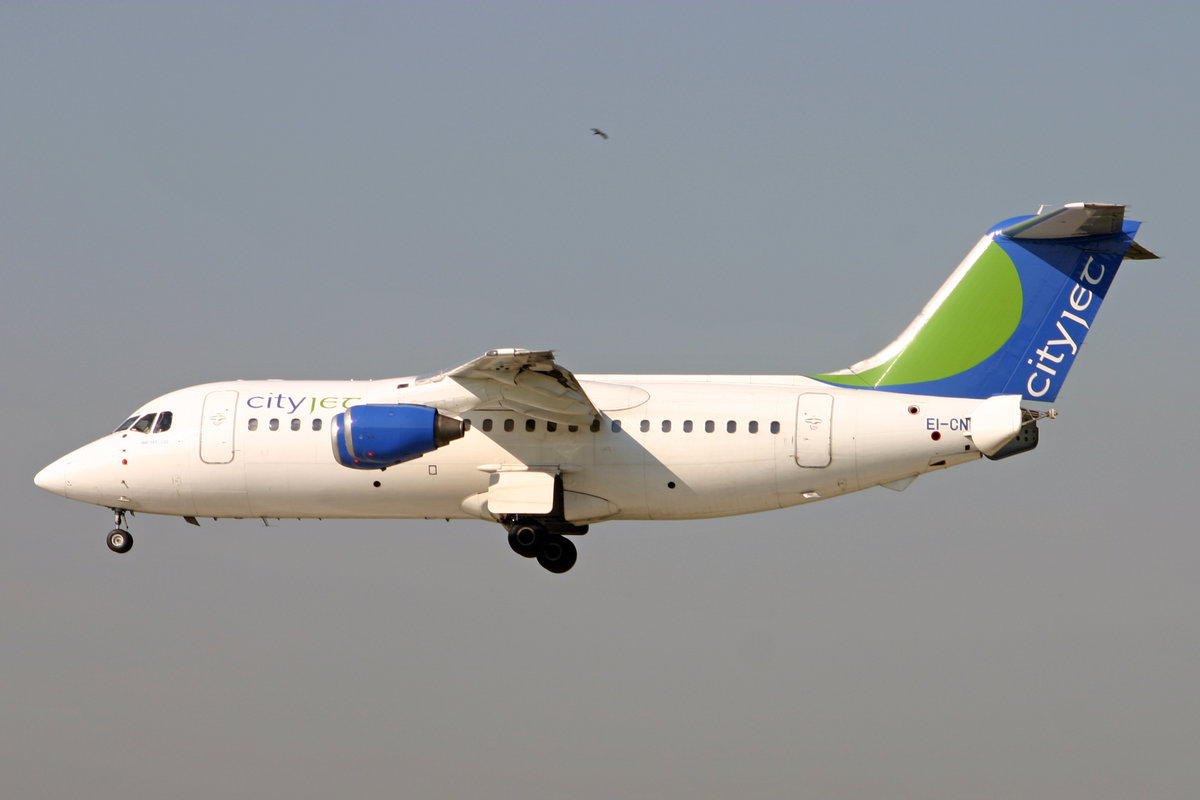 CityJet (Operated for Air France), EI-CNQ, BAe 146-200, msn: E2031, 22.Juni 2005, ZRH Zürich, Switzerland.