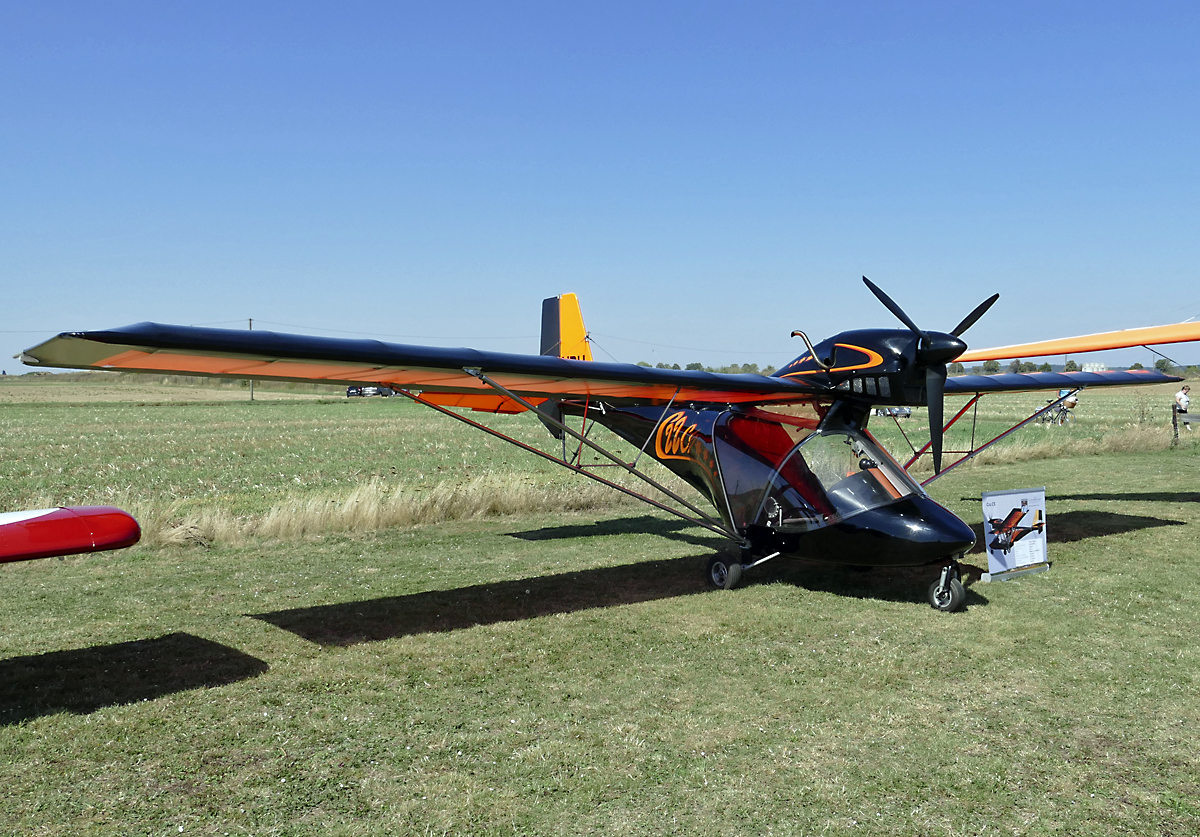 Comco Ikarus C22 CS, D-MNRU am UL-Flugplatz Müggenhausen - 24.08.2019