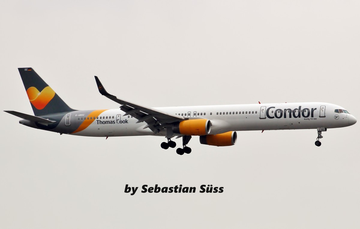 Condor B757-300WL D-ABOC with new livery on short final rwy 05R @ Dusseldorf. 8.4.15