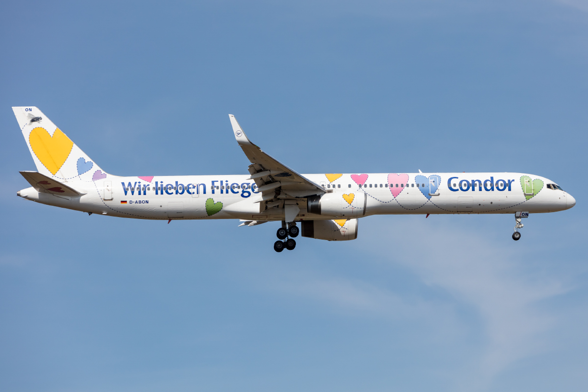 Condor, D-ABON, Boeing, B757-330, 13.09.2021, FRA, Frankfurt, Germany