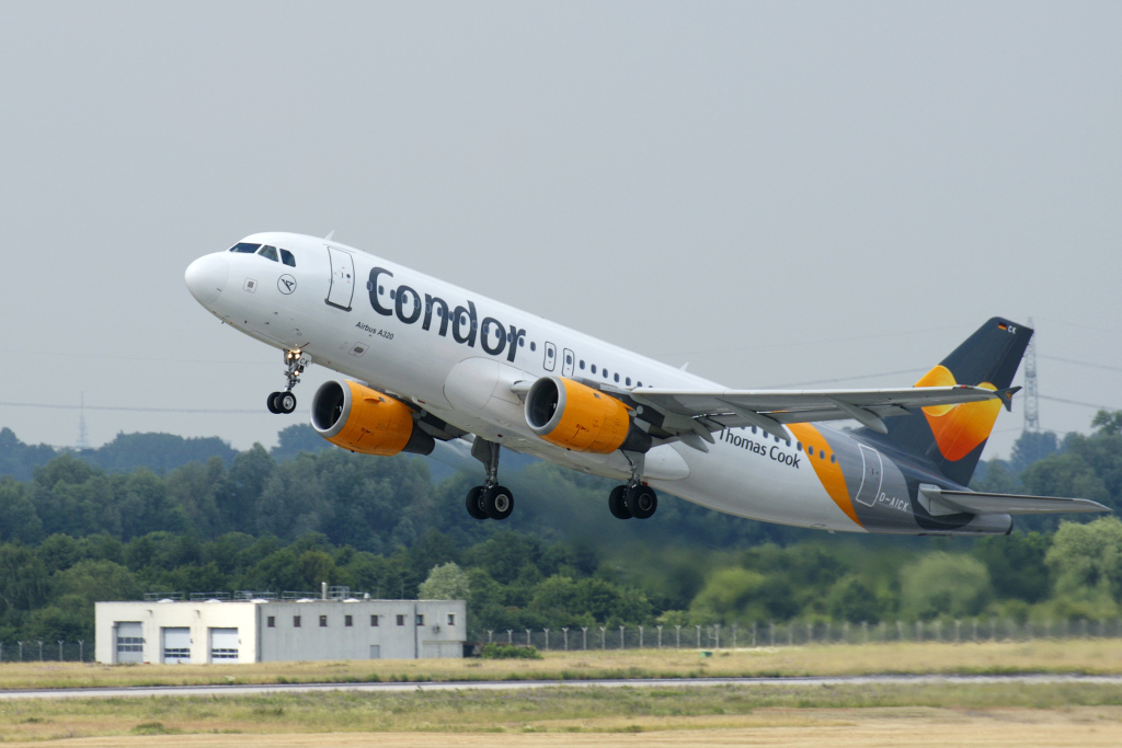 Condor Flugdienst Airbus A320-212 D-AICK EDDL-DUS, 14.06.2015