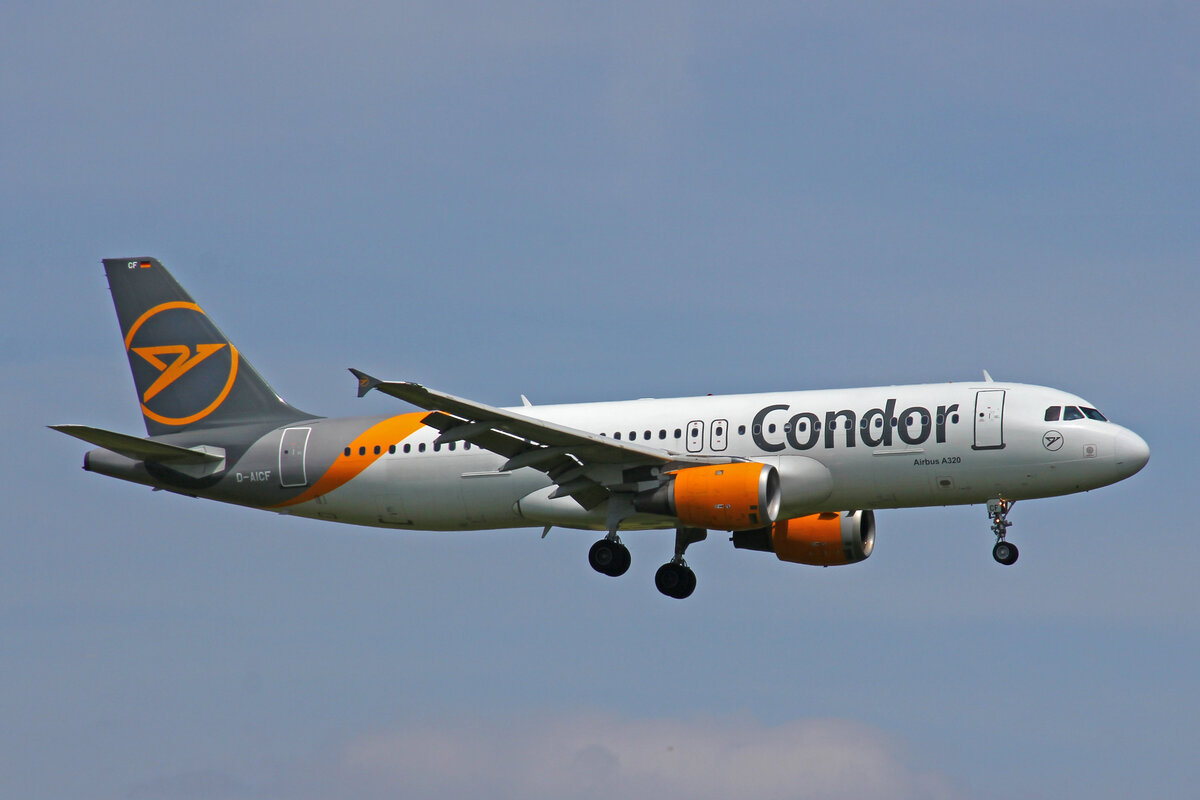 Condor Flugdienst, D-AICF, Airbus,A320-212, msn: 905, 21.Mai 2022, ZRH Zürich, Switzerland.