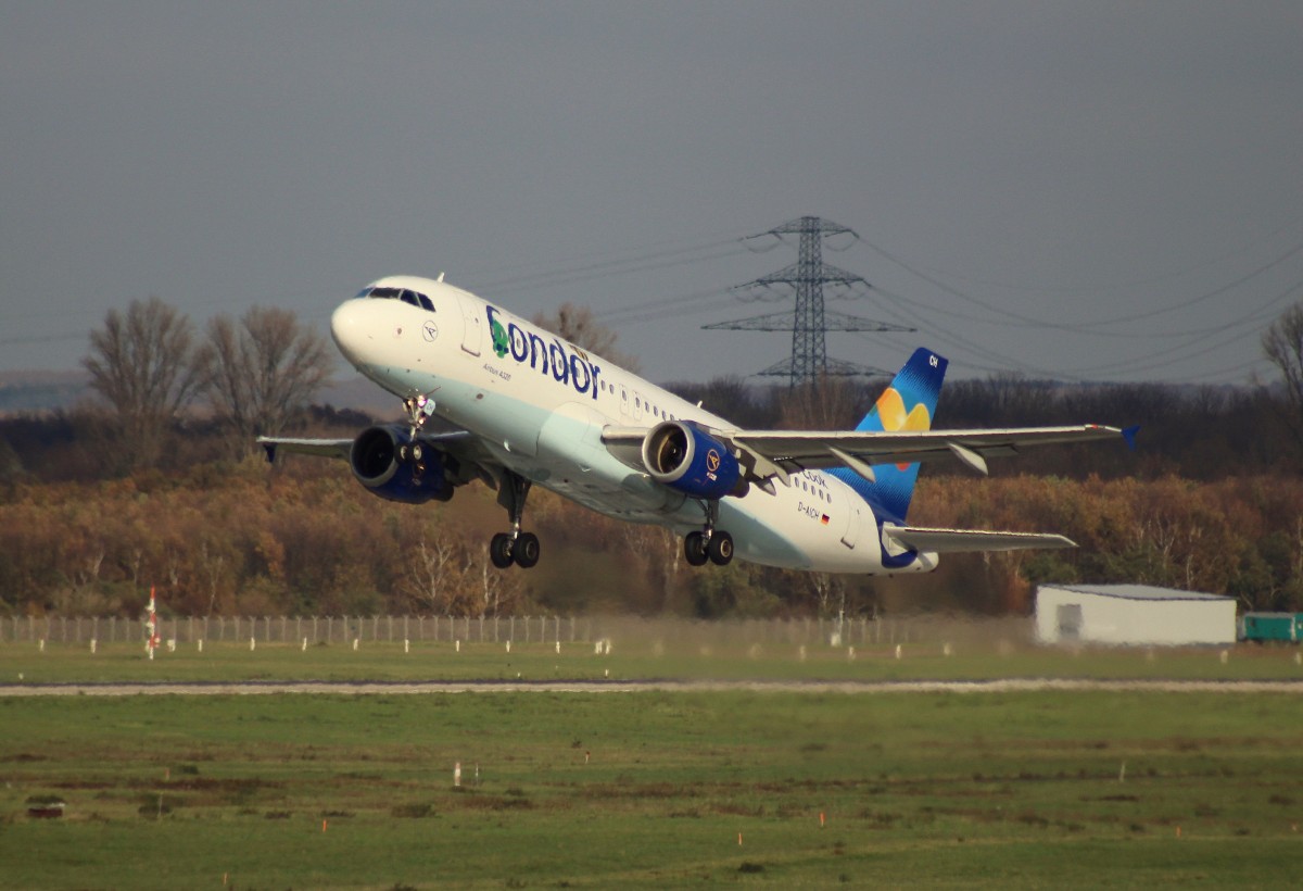 Condor,D-AICH,(C/N 971),Airbus A 320-212,21.11.2015,DUS-EDDL,Düsseldorf, Germany 