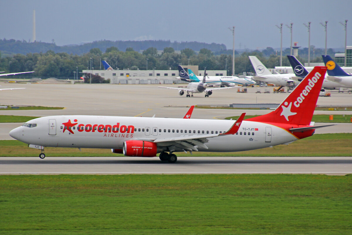 Corendon Airlines, TC-TJT, Boeing B737-8HC, msn: 36529/2566, 10.September 2022, MUC München, Germany.