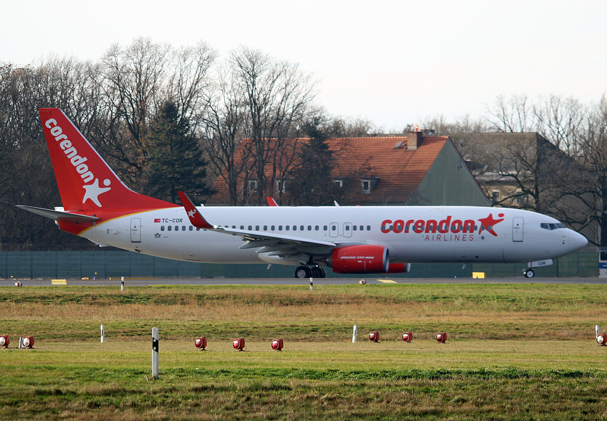 Corendon, Boeing B 737-8SH, TC-COR, TXL, 10.12.2017