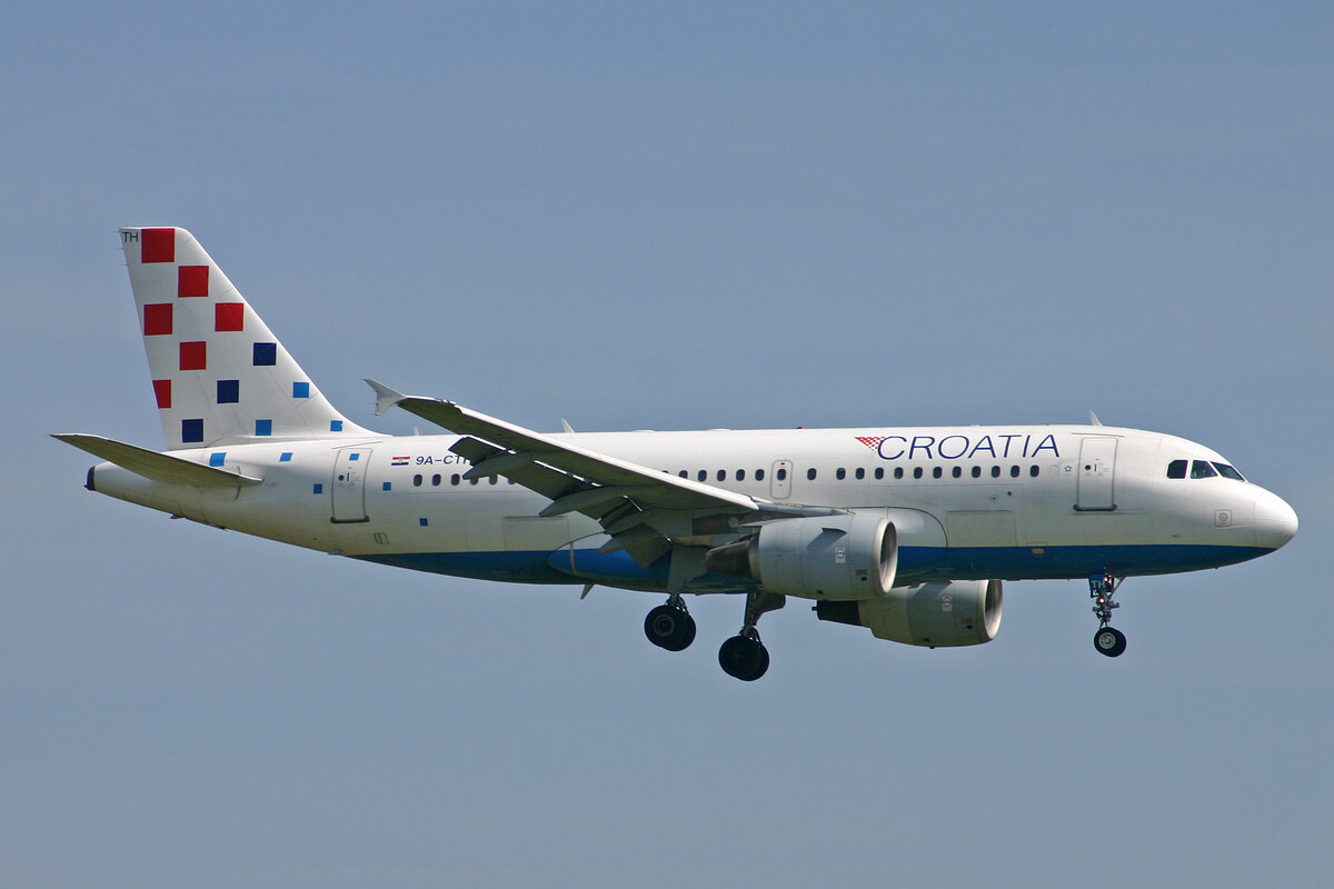 Croatia Airlines, 9A-CTH, Airbus A319-112 ,msn: 833,  Zagreb , 27.April 2008, ZRH Zürich, Switzerland.