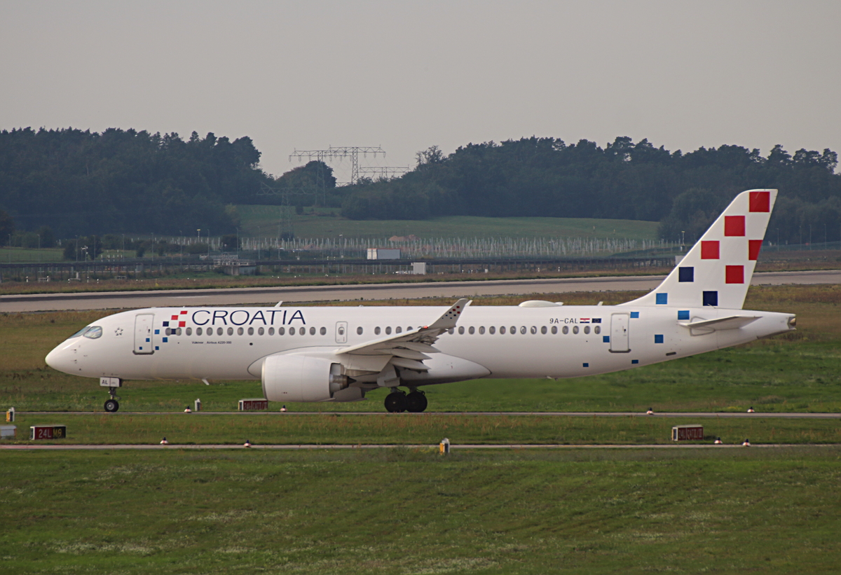 Croatia Airlines, Airbus A 220-300, 9A-CAL, BER, 21.09.2025