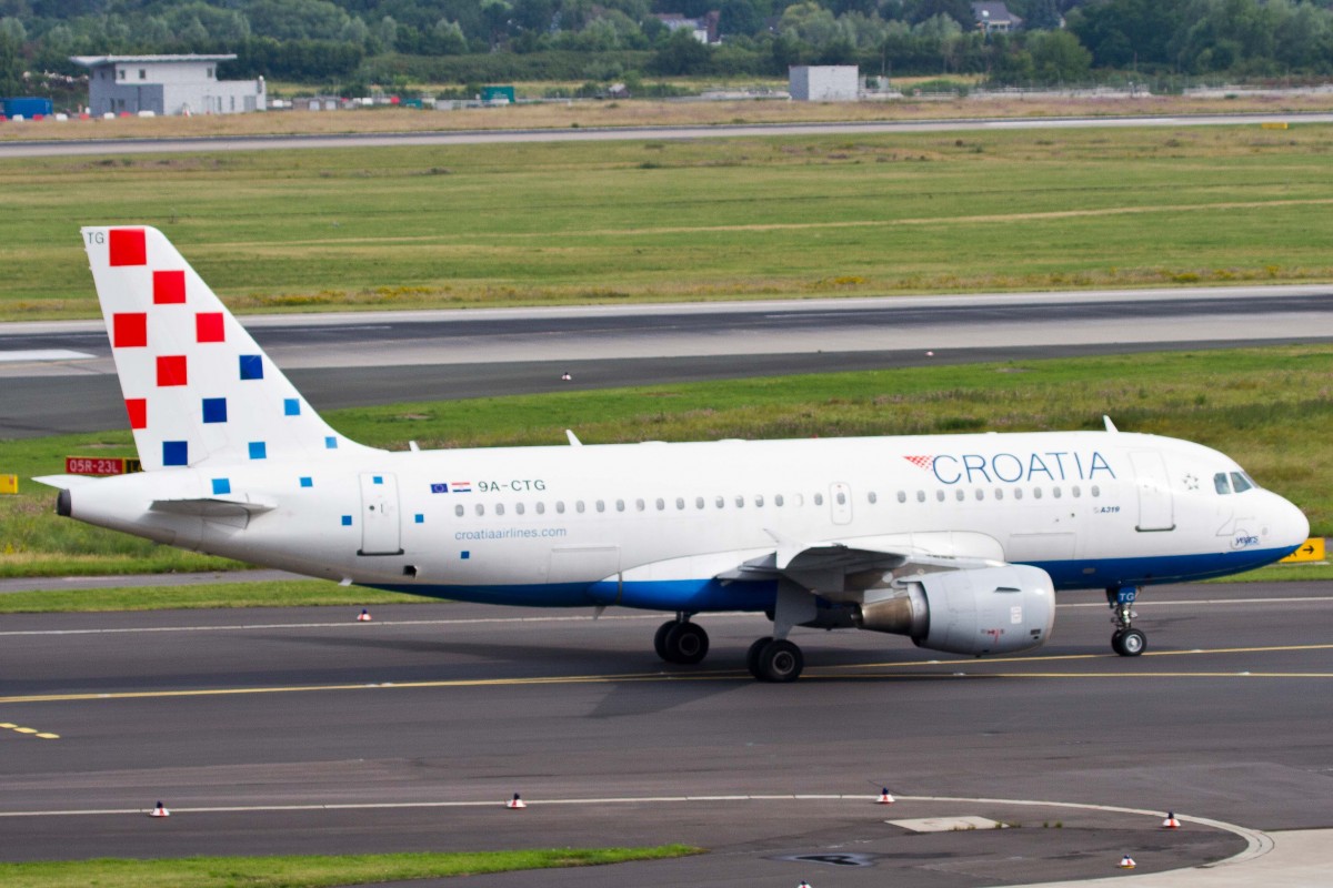 Croatia Airlines (OU-CTN), 9A-CTG  Zadar , Airbus, A 319-112 (25-years Godina-Sticker), 27.06.2015, DUS-EDDL, Düsseldorf, Germany