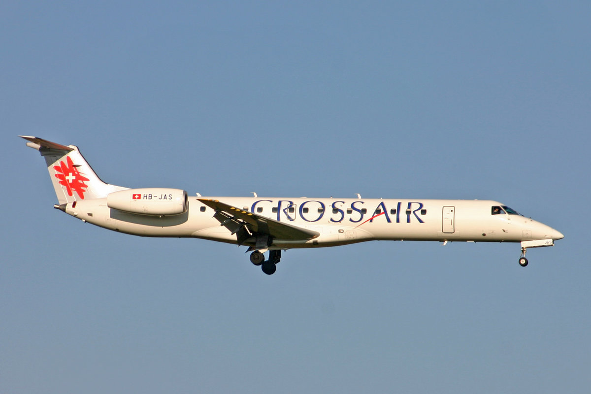 Crossair, HB-JAS, Embraer ERJ-145, 9.Februar 2005, ZRH Zürich, Switzerland.
