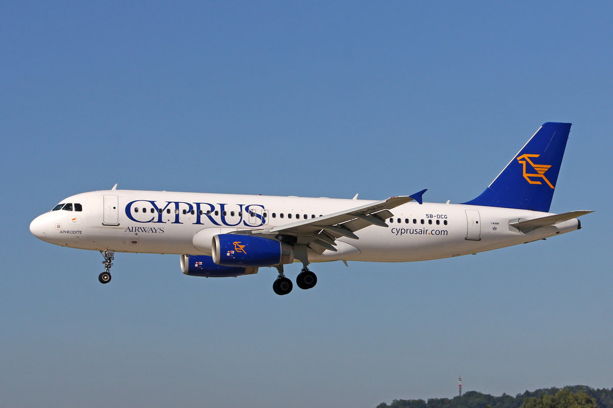 Cyprus Airways, 5BDCG, Airbus A320232, msn 4197, "Aphrodite", 01