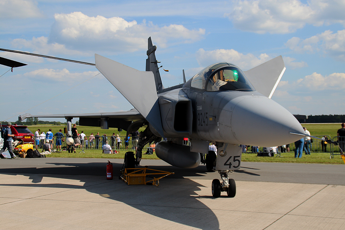 Czech Air Force, Saab JAS-39C Gripen, 9245, SXF, 03.06.2016, ILA 2016