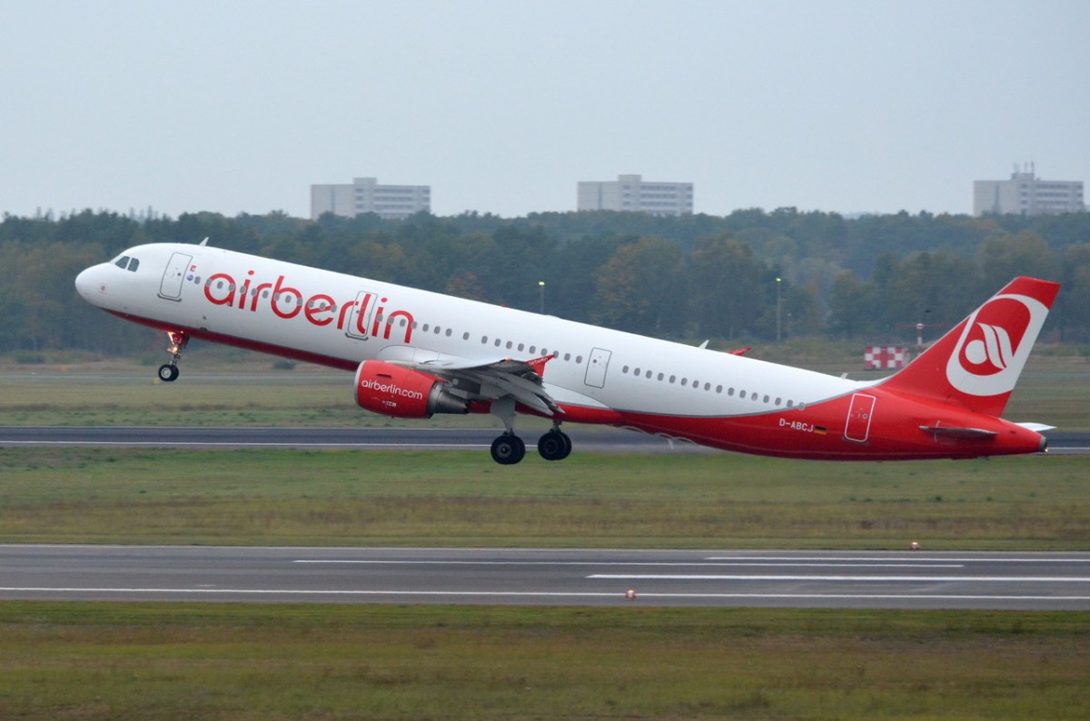 D-ABCJ Air Berlin Airbus A321-211    gestartet am 14.10.2014 in Tegel