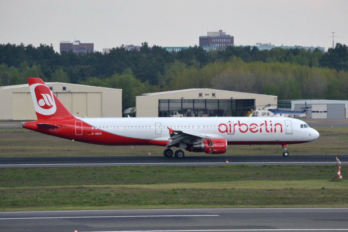 D-ABCK Air Berlin Airbus A321-211 gelandet in Tegel 23.04.2014