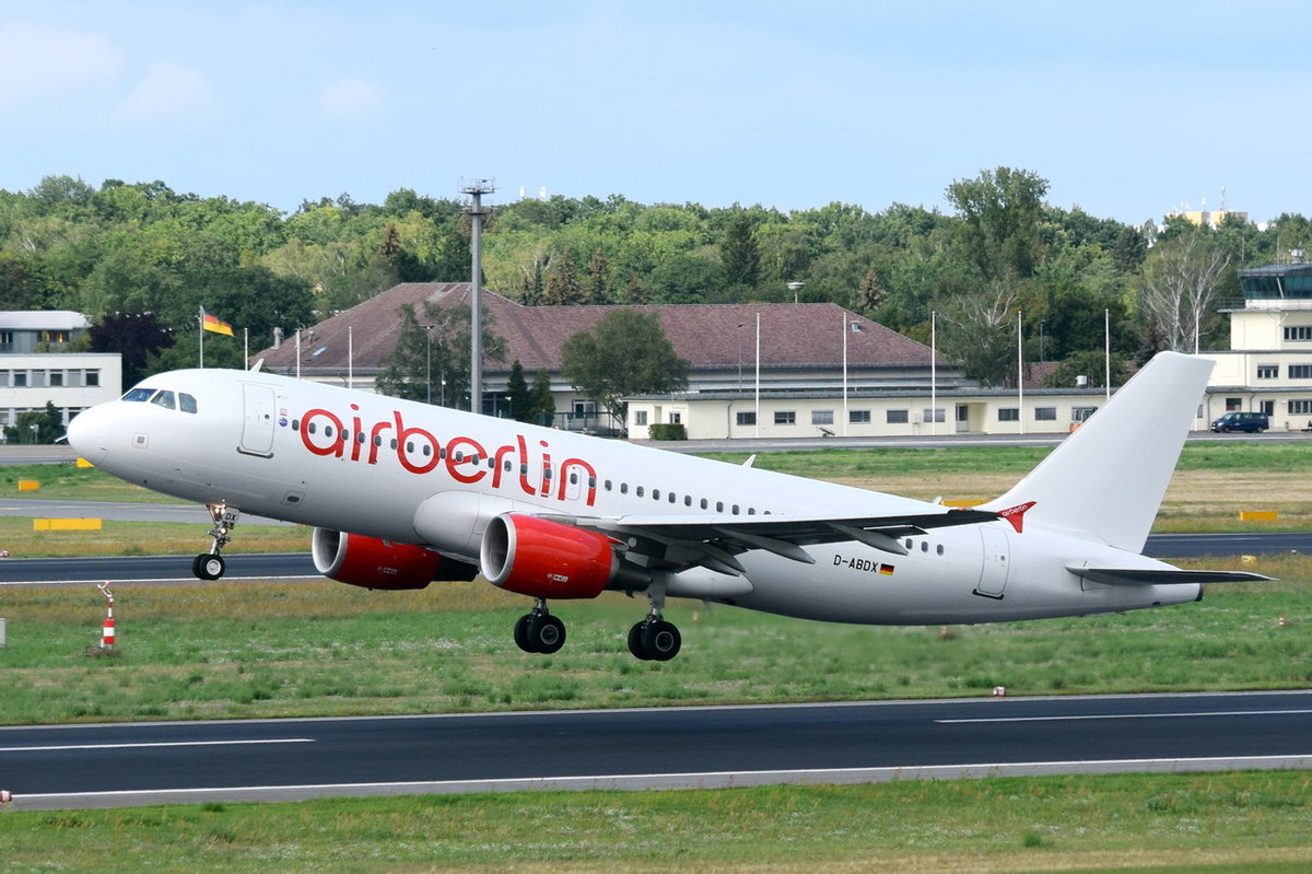 D-ABDX Air Berlin Airbus A320-214  , TXL , 22.08.2017